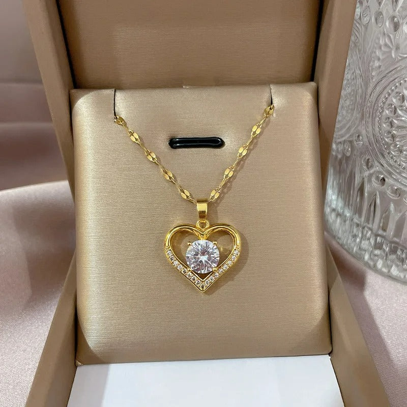 Collier Femme Pendentif Cœur Scintillant