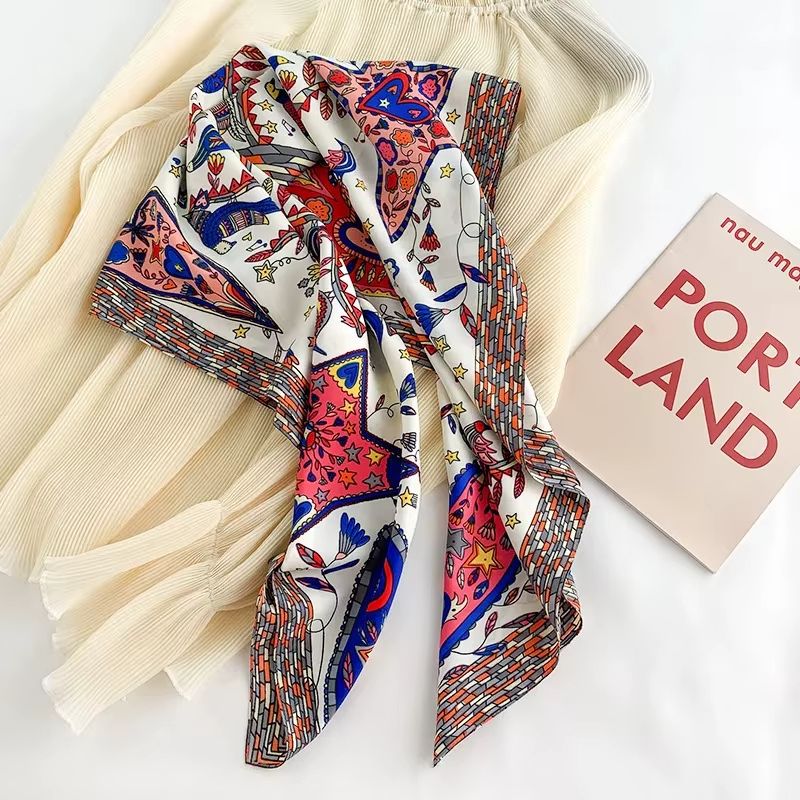 Foulard Femme Original et Coloré à Coeur