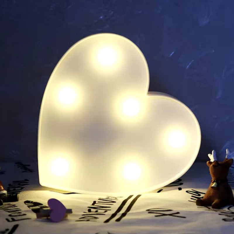 Lampe à Poser Design Coeur sur fond bleu