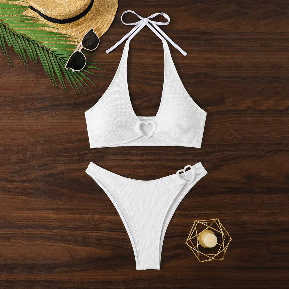 Maillot de Bain Femme avec Anneau Coeur sur fond marron