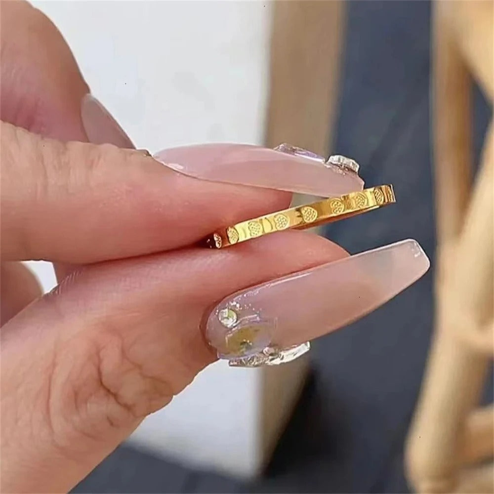 Bague Femme Anneau Gravé Cœurs
