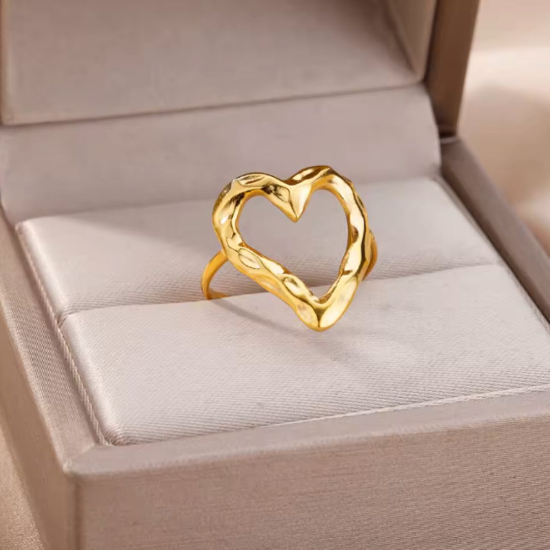 Bague Réglable en Coeur Doré