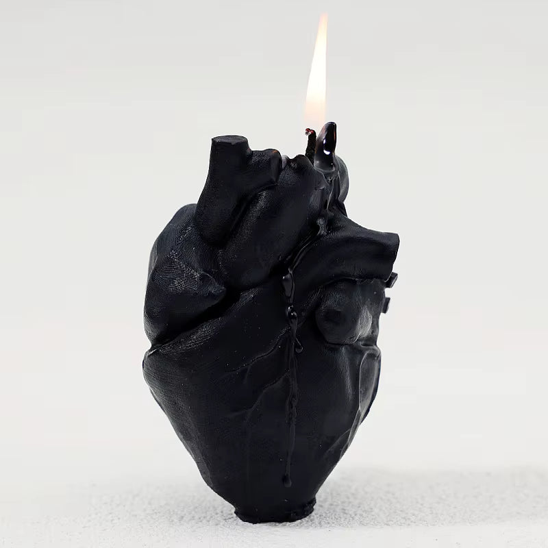 Bougie en Forme de Coeur Réaliste sur fond gris