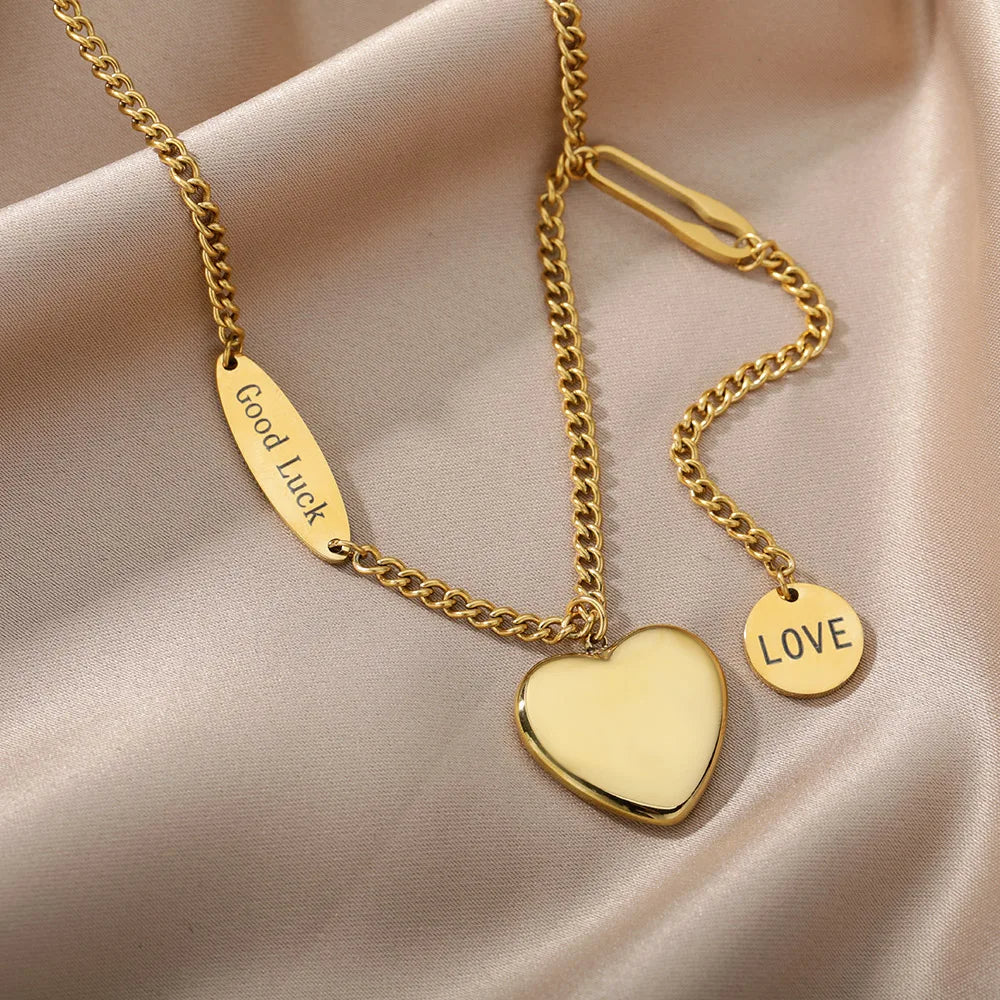 Collier Coeur de Style Moderne