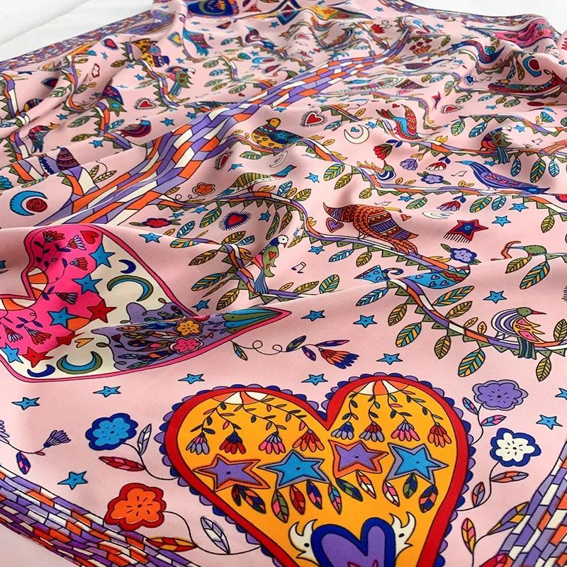Foulard Femme Original et Coloré à Coeur