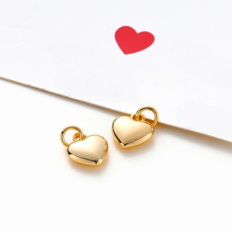 Lot 4 Pendentifs Femme Petit Cœur Doré