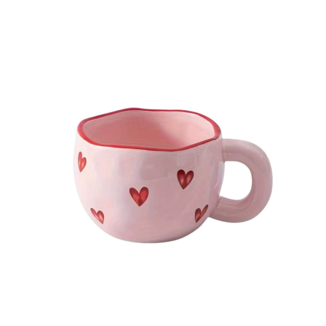 Tasse à Café en Céramique Rose à Coeur sur fond blanc