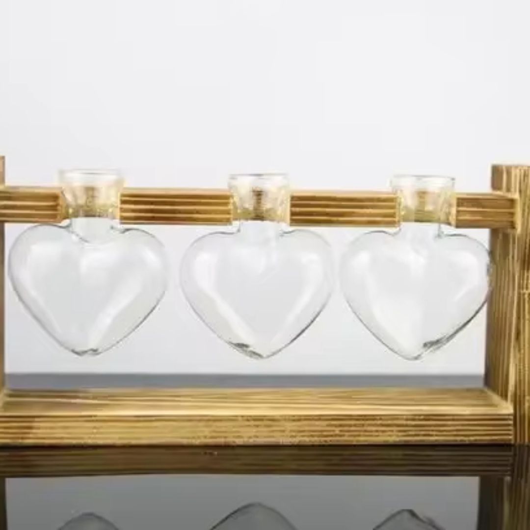 Vase Coeur en Verre Support en Bois